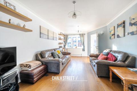 undefined, Spingate Close, Hornchurch, RM12