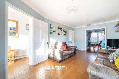 undefined, Spingate Close, Hornchurch, RM12