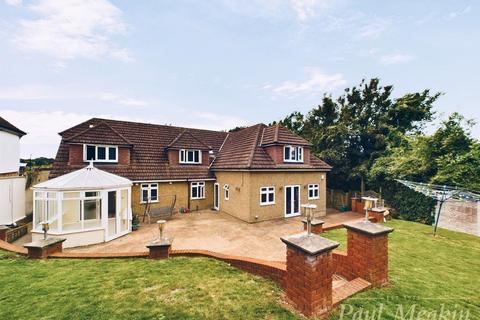 5 bedroom detached house for sale, Westfield Avenue, South Croydon