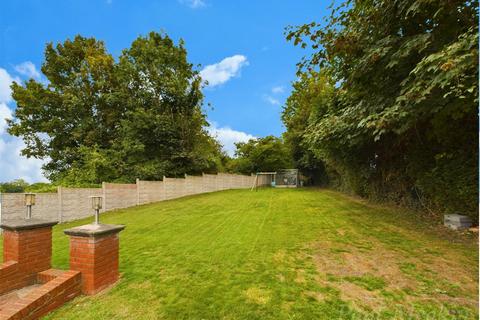 5 bedroom detached house for sale, Westfield Avenue, South Croydon