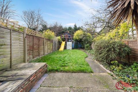 4 bedroom terraced house for sale, Rathcoole Gardens, N8