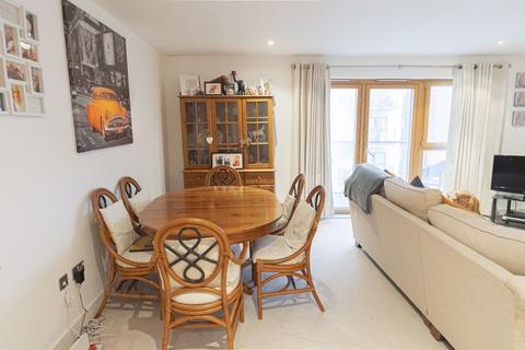 1 bedroom apartment for sale, Midway Quay, Eastbourne, BN23