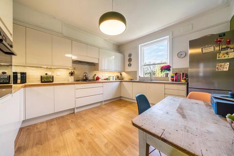 3 bedroom apartment for sale, Coolhurst Road, N8