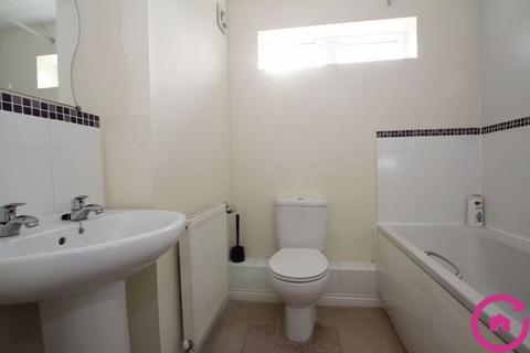 1 bedroom in a house share to rent, Pinewood Drive, Cheltenham GL51