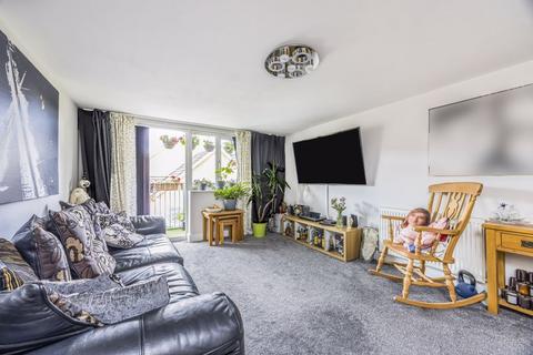 2 bedroom flat for sale, Fort Cumberland Road, Southsea