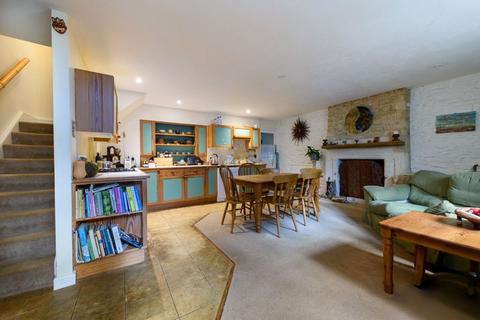 3 bedroom terraced house for sale, Bearfield Buildings, Bradford on Avon BA15