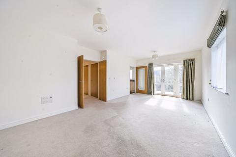 1 bedroom apartment for sale, Redfields Lane, Fleet GU52