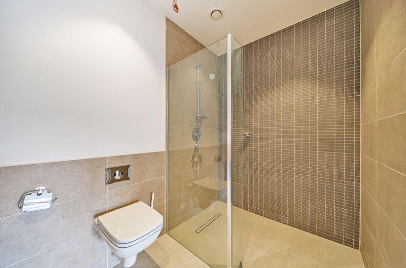 Ensuite shower room