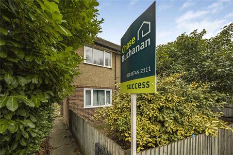 2 bedroom maisonette for sale, Chertsey Road, Middlesex