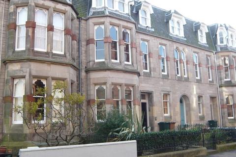 2 bedroom flat to rent, Bath Street, Portobello, Edinburgh, EH15