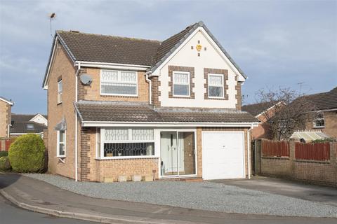 4 bedroom detached house for sale, Poplars Way, Beverley