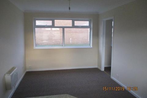 1 bedroom flat to rent, Holystone Avenue, Blyth, NE24 4QZ