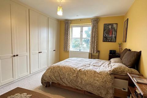 8 Borough Gate, Steyning, BN44 3SB