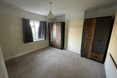 3 bedroom terraced house to rent, Cardiff, CF14