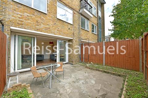 4 bedroom terraced house to rent, Lorrimore Road, Kennington, Southwark,London SE17