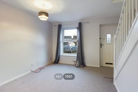 2 bedroom terraced house to rent, 16, Johnston Court, BEVERLEY, HU17 9GF