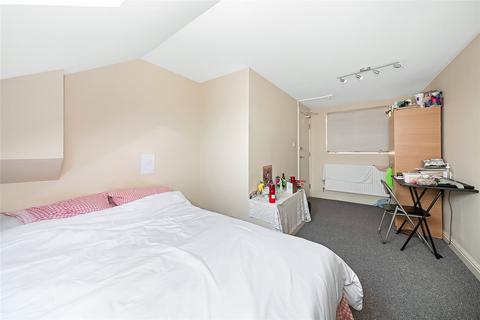 2 Livingstone Road, Thornton Heath, CR7 8JT