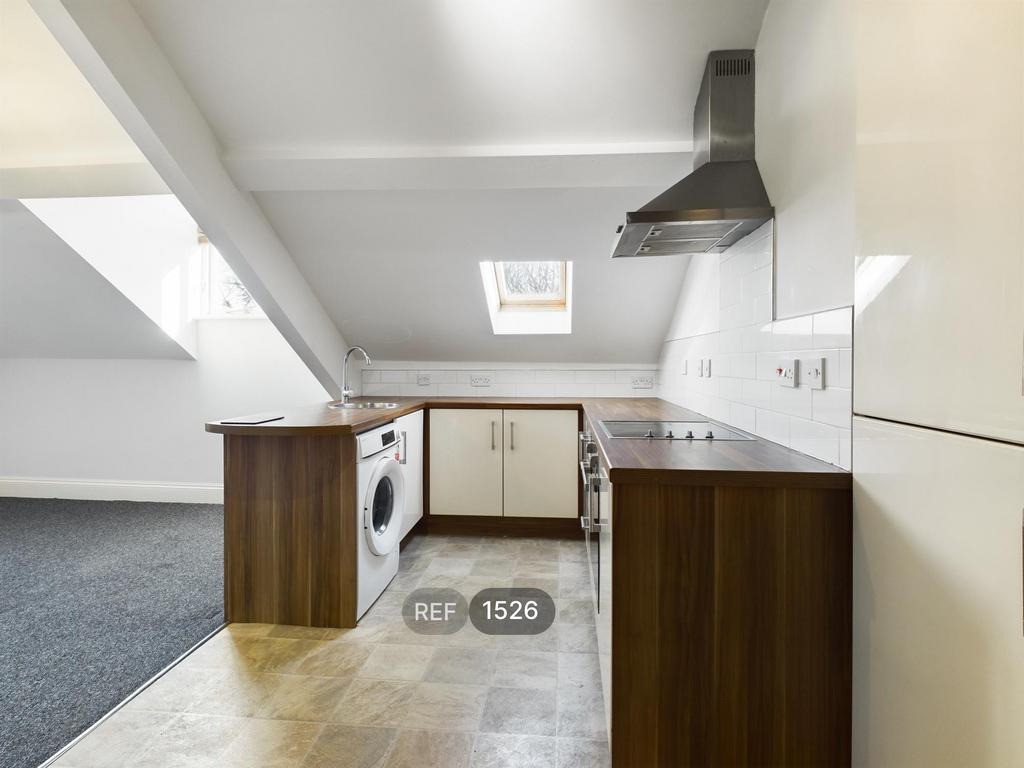 Kitchen &amp; Living area