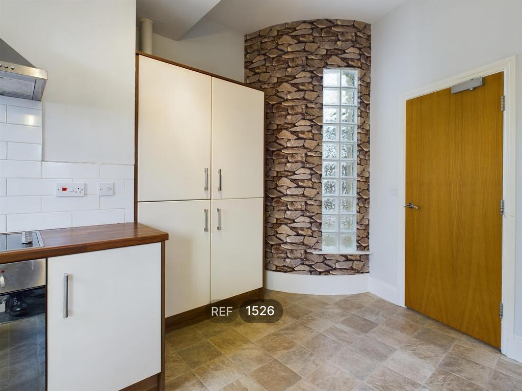 Kitchen &amp; Living area