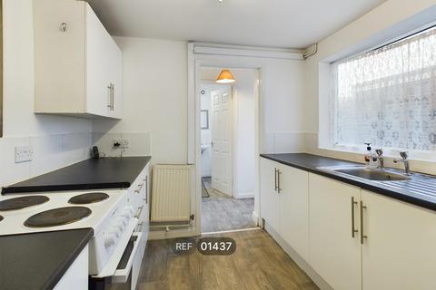 3 bedroom terraced house to rent, Worthing Street, HU5 1PP