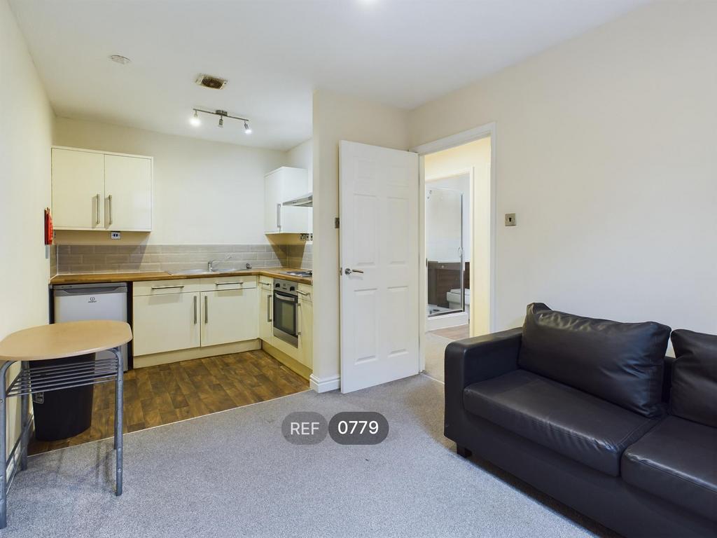 Kitchen &amp; Living area