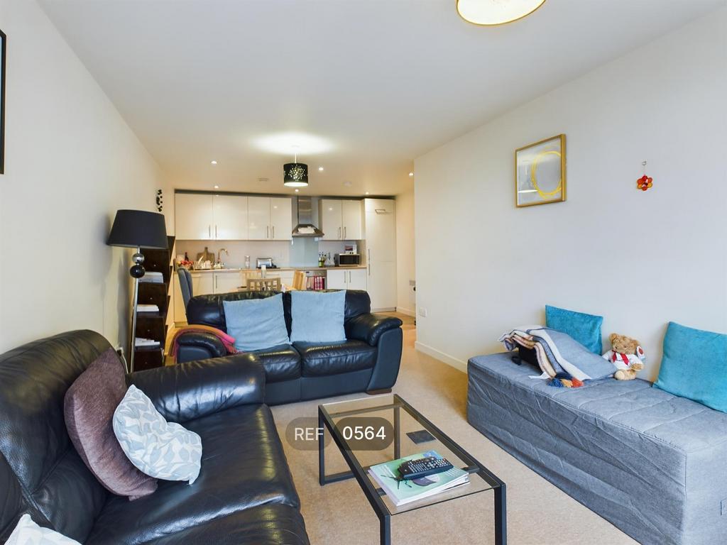 Kitchen &amp; Living area