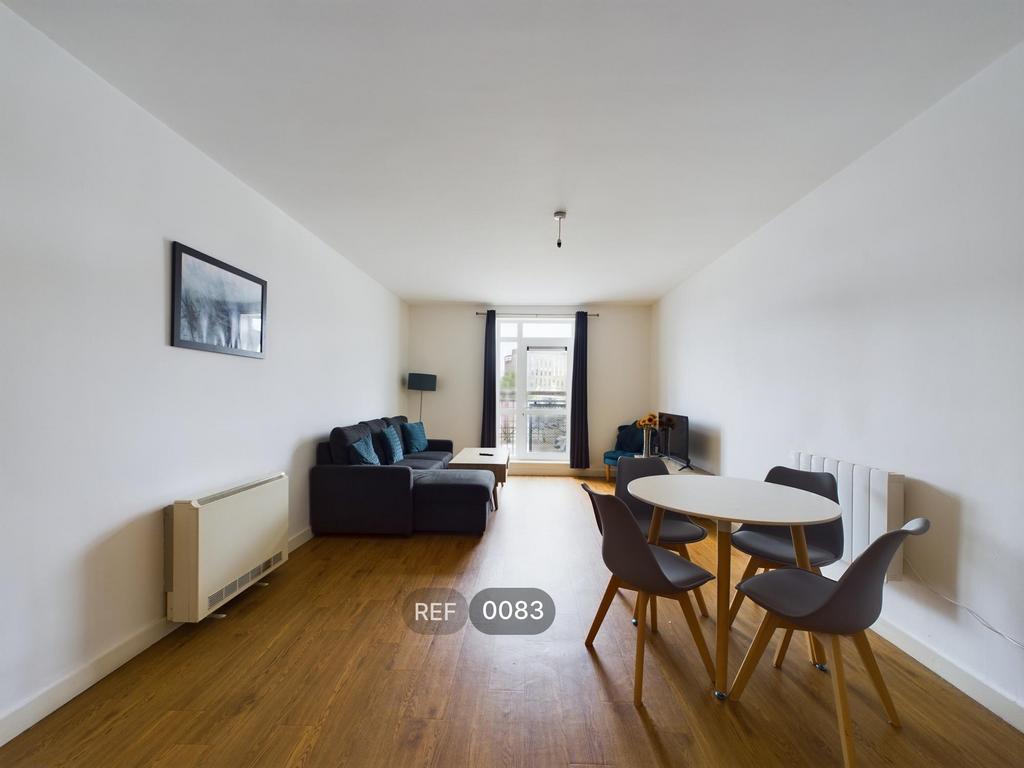 Kitchen &amp; Living area