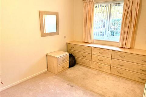 1 bedroom flat for sale, Salvington Road, Worthing, West Sussex , BN13 2JY