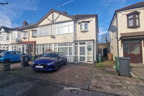 4 bedroom semi-detached house to rent, Rolls Park Avenue, Chingford, London E4