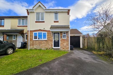 3 bedroom end of terrace house for sale, Sycamore Road, Latchbrook PL12