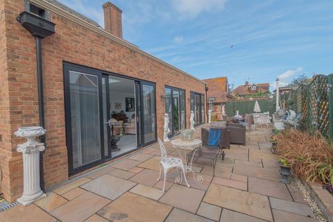 6 bedroom detached house for sale, Canterbury Road, Margate CT9