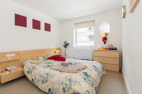 1 bedroom flat to rent, Moore House, Cassilis Road, London, E14