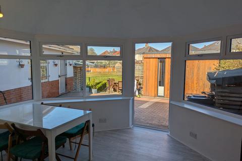 73 Ashton Drive, Lancaster, LA1 2LQ