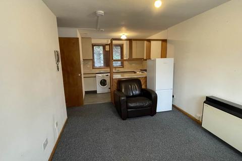 1 bedroom flat to rent, 183B Lochee Road, ,