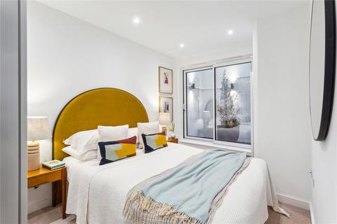 2 bedroom end of terrace house for sale, Squire Gardens, St John's Wood, London, NW8