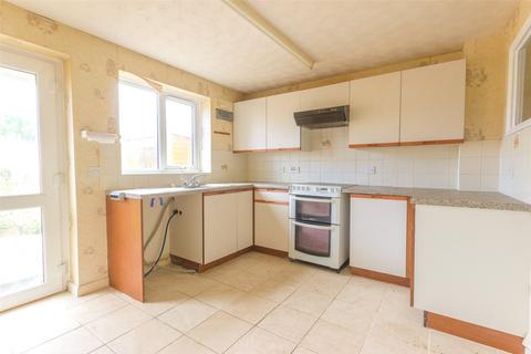 2 bedroom end of terrace house for sale, Uphill Way, Weston-super-Mare BS23