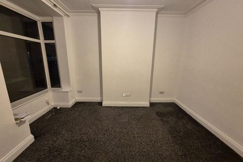 2 bedroom terraced house to rent, St. Marys Road, Smethwick