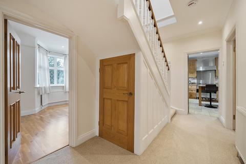 119 Burdon Lane, Cheam, Sutton, SM2 7DB