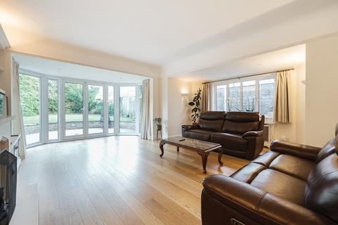 119 Burdon Lane, Cheam, Sutton, SM2 7DB