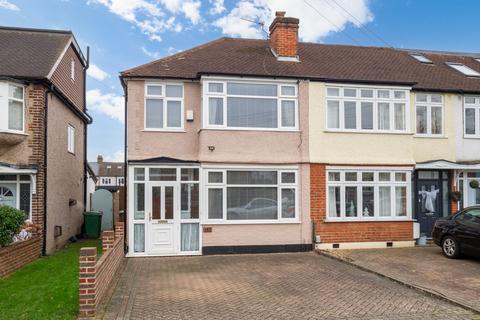 3 bedroom semi-detached house for sale, Windsor Avenue, Sutton SM3