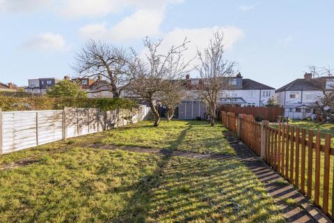 3 bedroom terraced house for sale, Meadow Close, London SW20