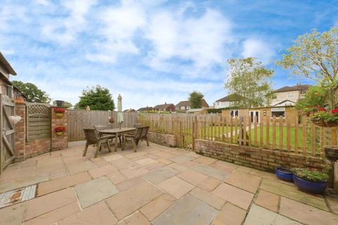 3 bedroom semi-detached house for sale, London Road, Macclesfield SK11