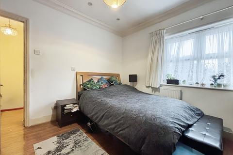 23 Durham Road, Manor Park, London, E12 5AY