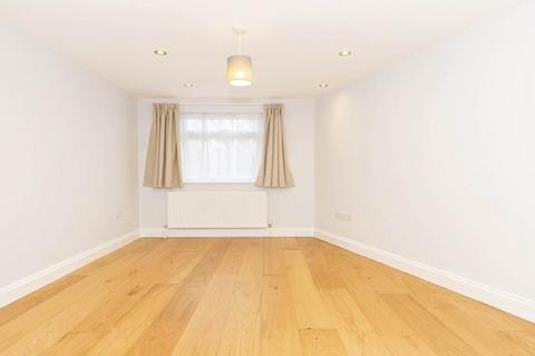 2 bedroom flat to rent, NW6