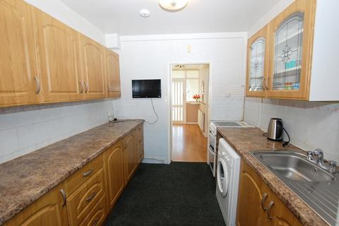 28 Claypool Road, Bristol, BS15 9QH