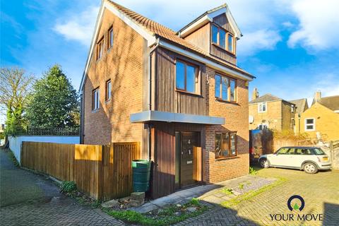 4 bedroom detached house for sale, Park View, Kent CT11