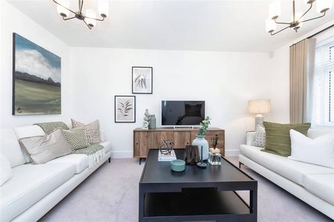 3 Vincam Close, Twickenham, TW2 7AB