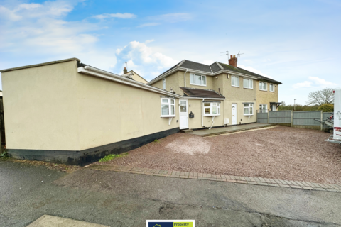 6 bedroom semi-detached house for sale, Barry Road, Leicester, Leicestershire