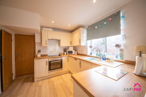16 Bentham Road, Culcheth, Warrington, WA3 5EQ