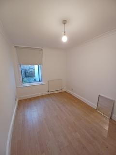 2 bedroom ground floor flat to rent, Hankinson Road, Bournemouth BH9